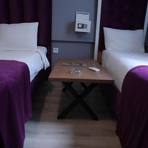 Uitgebreide Kamer met een King Size Bed